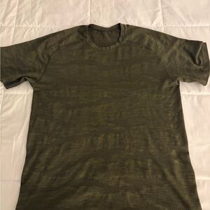 Lululemon Metal Vent Tech Short Sleeve Shirt Olive Pattern